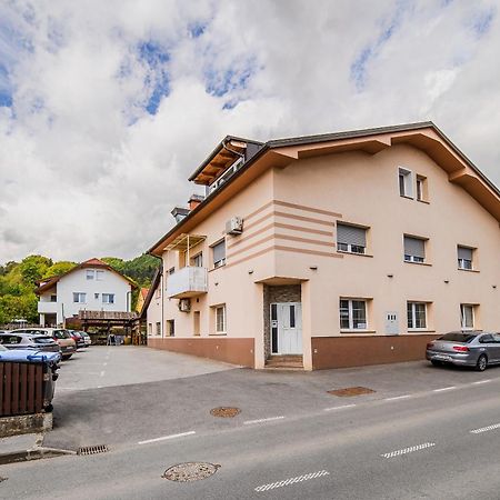 B&B Mio Nonno Rooms Ljubljana Ex Bizeljcan Rooms Exteriör bild